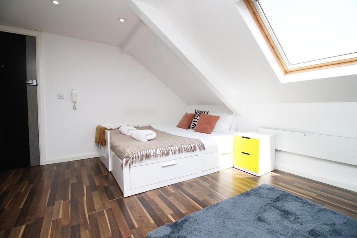 Chic & Trendy Studio Cardiff Buitenkant foto