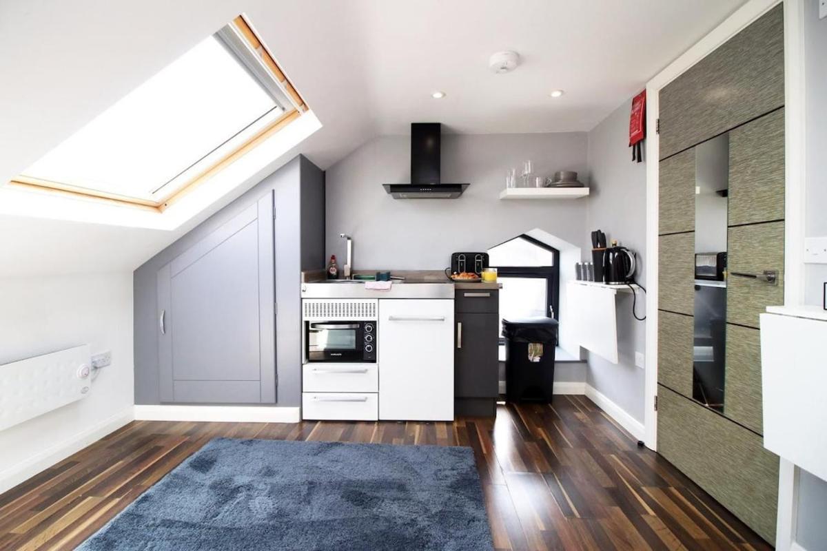Chic & Trendy Studio Cardiff Buitenkant foto