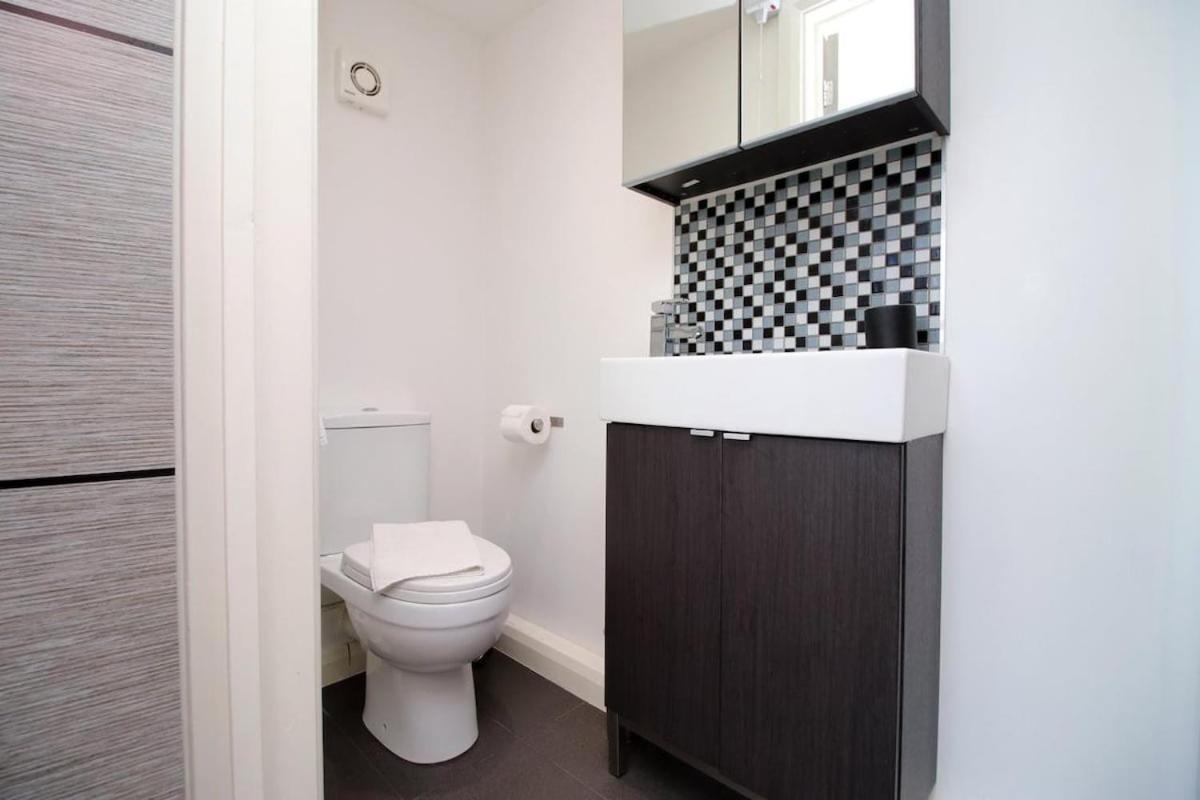 Chic & Trendy Studio Cardiff Buitenkant foto