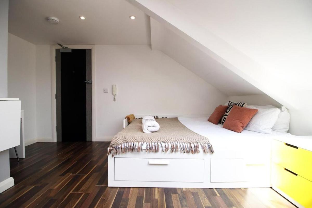 Chic & Trendy Studio Cardiff Buitenkant foto